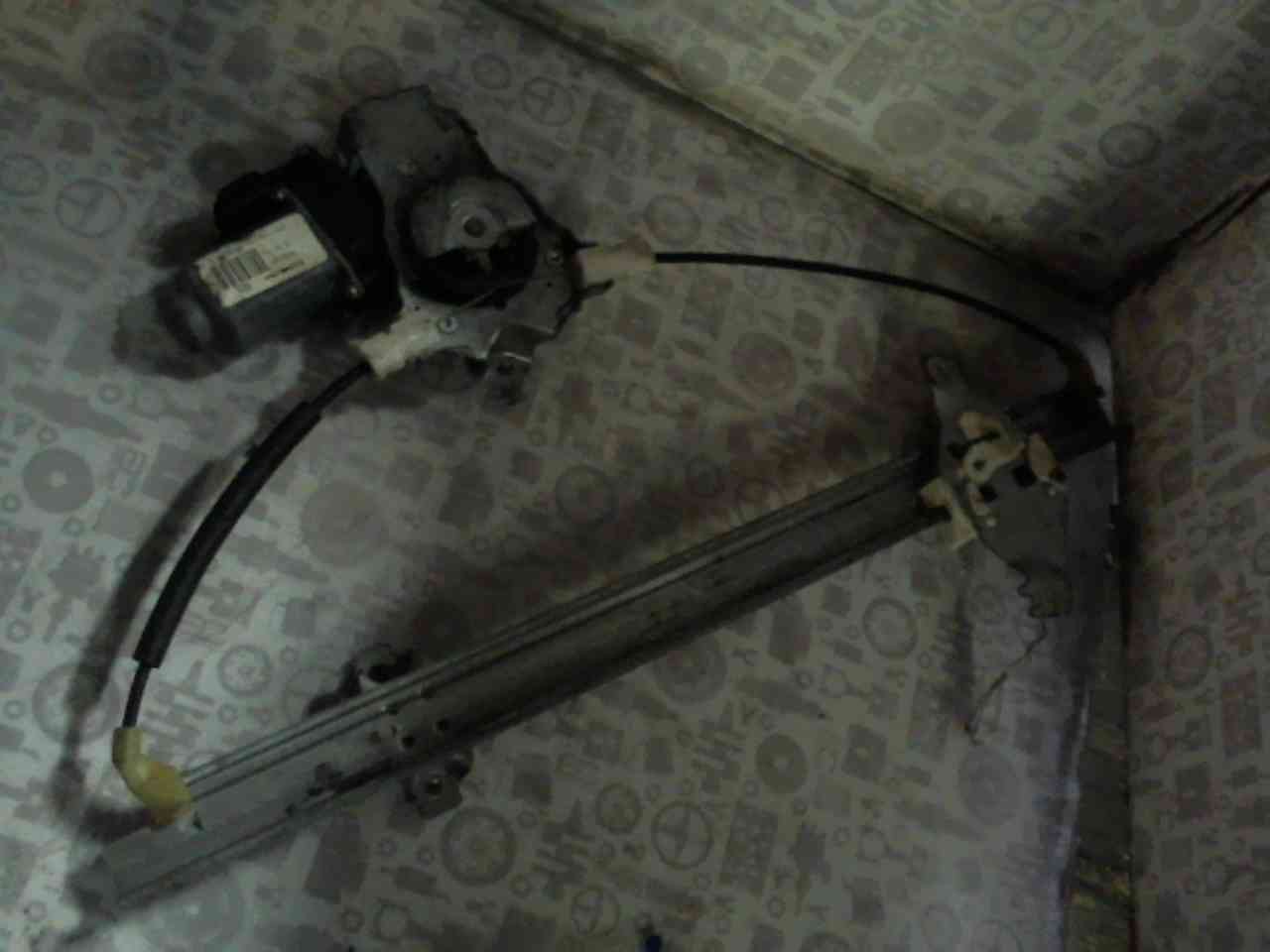 Стеклоподъемник передний правый NISSAN Note E11 2005-2014